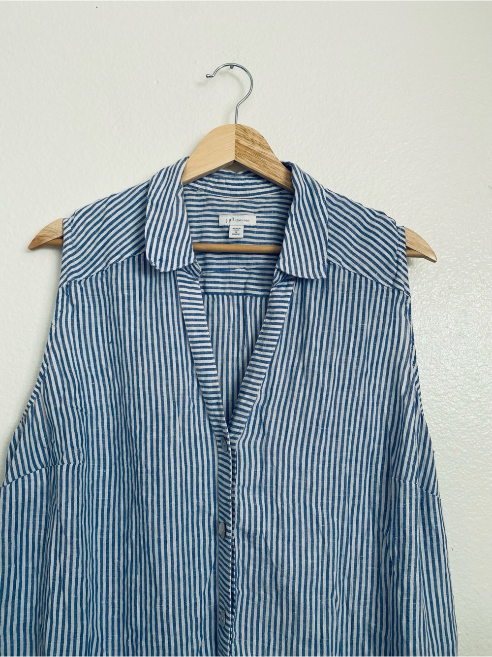 J. Jill Blue White Striped Linen Sleeveless Button Front Top Size 1X - Picture 6 of 13
